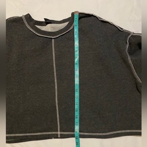 🤍DAZY CROPPED CREW NECK SWEATER! - Picture 2 of 5